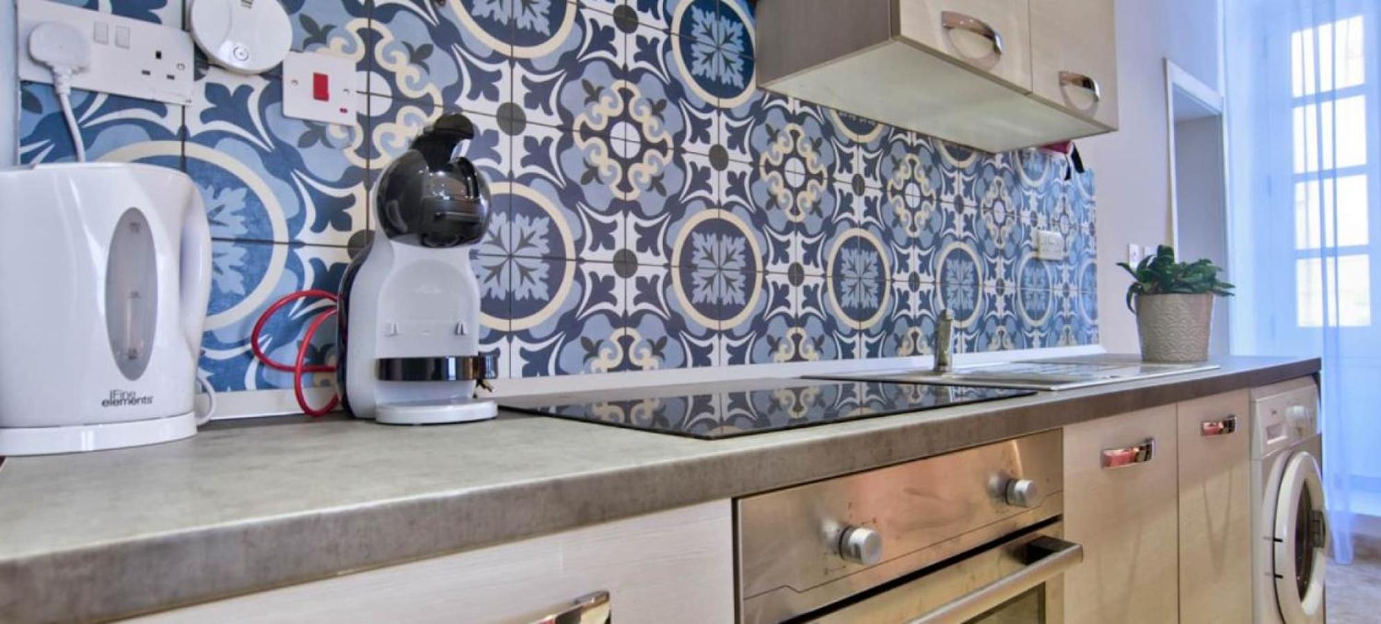 Ursula Apartments Self Catering Studios And 1-Br In Central Valletta By Tritoni Hotels Екстериор снимка